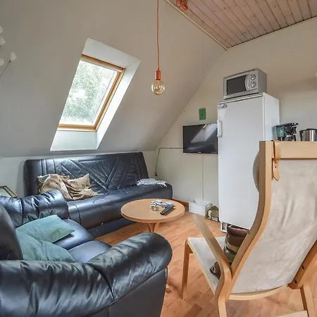 Six-bedroom Holiday In *